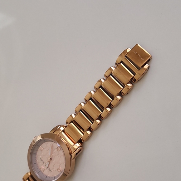 Michael Kors Rose Gold Tone Watch - Picture 6 of 11